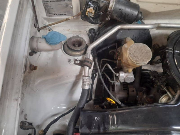 suzuki-alto-2007-big-15
