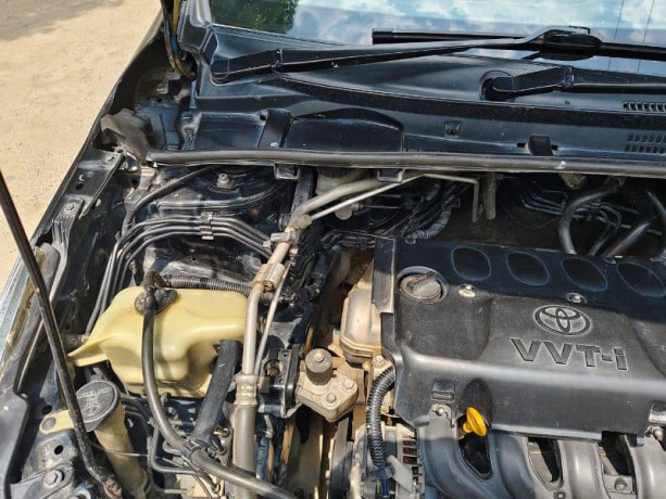 toyota-corolla-gli-2017-model-lahore-registered-big-8