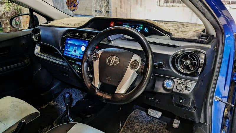 toyota-aqua-g-push-model-201517-big-9
