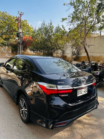 toyota-corolla-altis-2022-big-2