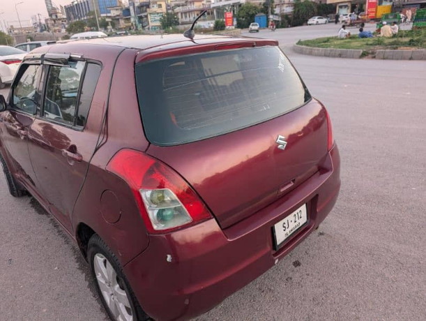 suzuki-swift-2010-big-14