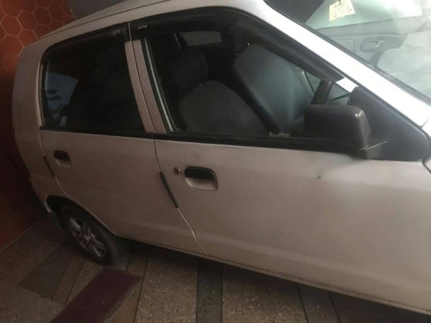 suzuki-alto-200910-big-6