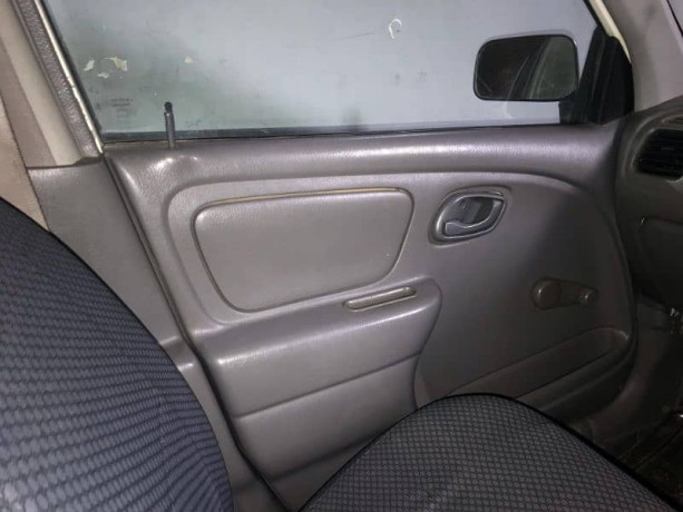 suzuki-alto-200910-big-3