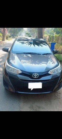 toyota-yaris-2021-big-1