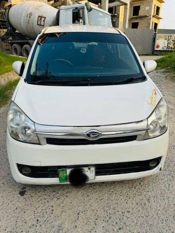 daihatsu-mira-2012-big-9