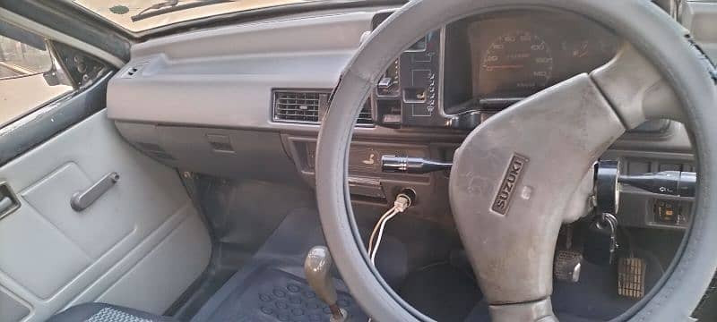 suzuki-mehran-vx-2011-big-5