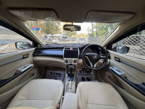 honda-city-aspire-15-prosmatec-big-11