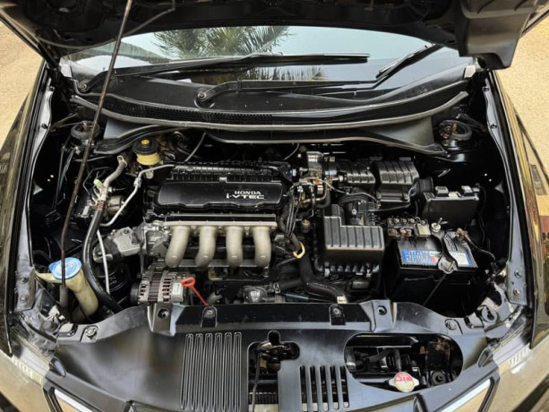 honda-city-aspire-15-prosmatec-big-17