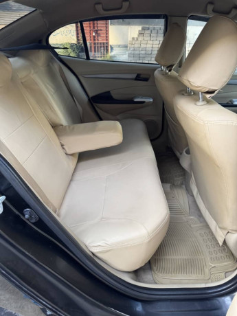 honda-city-aspire-15-prosmatec-big-16