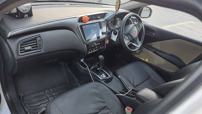 honda-city-aspire-15-cvt-full-option-2223-big-3