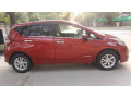nissan-note-e-power-2016-small-17
