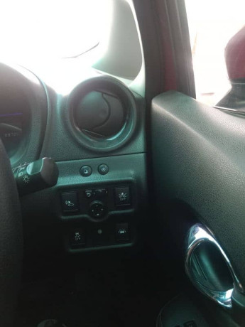 nissan-note-e-power-2016-big-3