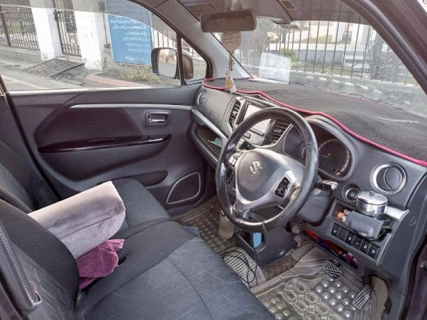 army-officer-used-suzuki-wagon-r-stingray-j-style-cruise-controll-2017-big-14