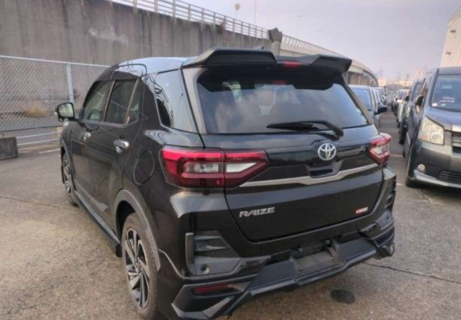 toyota-raize-z-package-big-7