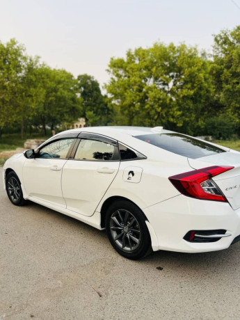 honda-civic-ug-big-4