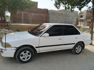 toyota-corolla-1989