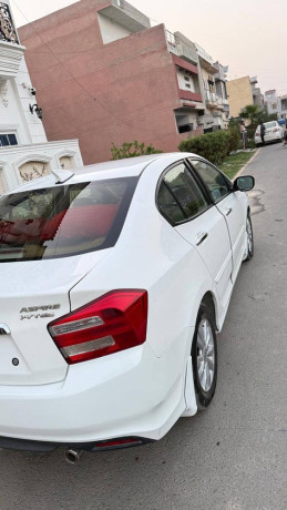honda-city-aspire-15-i-vtec-manual-petrol-20172018-big-14