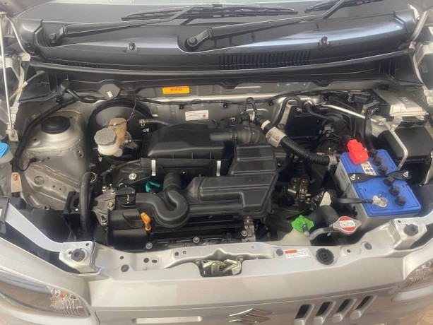 suzuki-alto-2024-vxr-big-3
