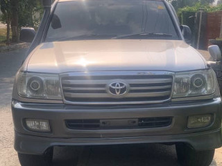 toyota-land-cruiser-uk-model