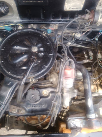 suzuki-mehran-vx-2011-big-0