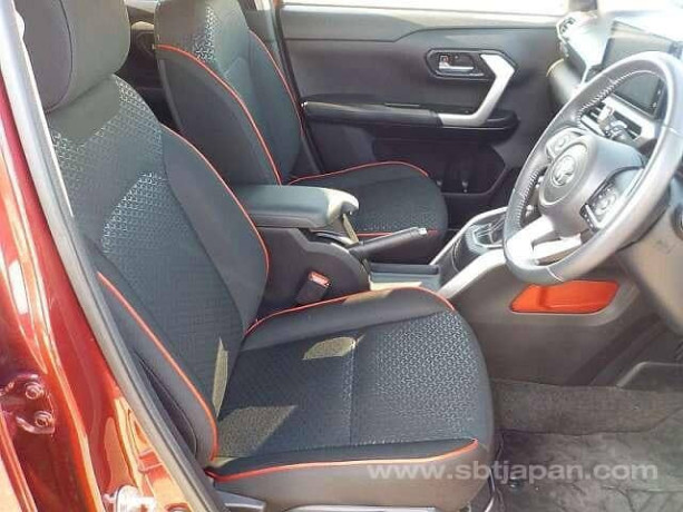 toyota-raize-z-2020-big-12