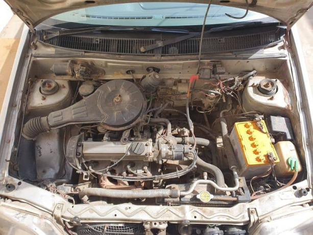 suzuki-cultus-vxr-2004-big-11