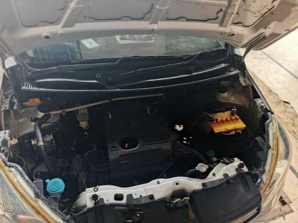 suzuki-cultus-vxl-2017-big-5
