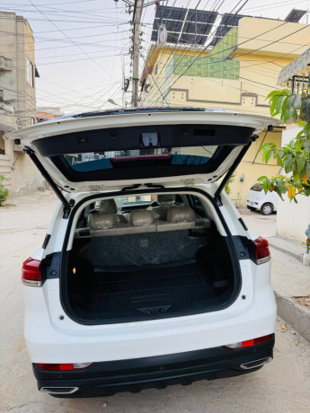 changan-oshan-x7-futuresense-2024-big-4