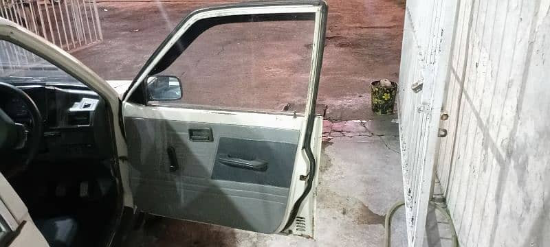 suzuki-mehran-vx-2004-big-10