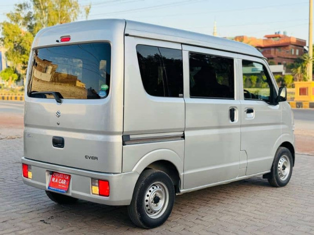 suzuki-every-20192024-pc-big-3