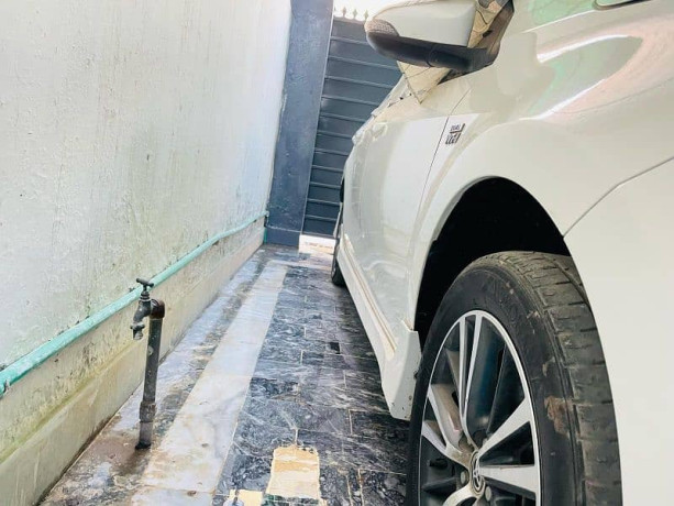 toyota-corolla-altis-2022-big-2
