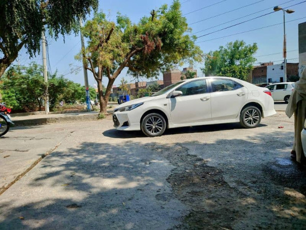 toyota-corolla-altis-2022-big-9