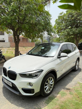 bmw-x1-sdrive18i-at-2017-big-1