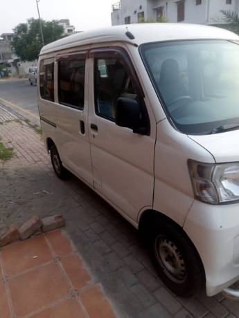 daihatsu-hijet-model-2012-japanese-big-1