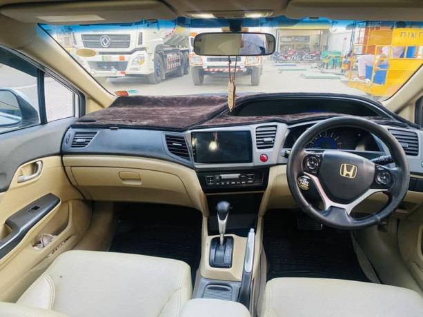 honda-civic-vti-oriel-prosmatec-18i-vtec-big-1