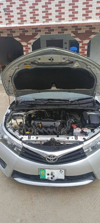 toyota-corolla-gli-2017-total-jeneioun-big-8