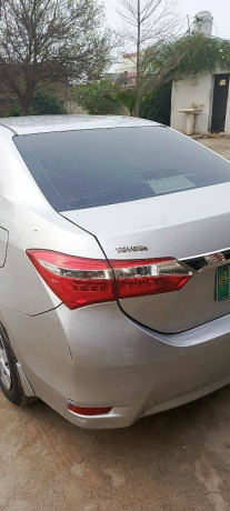 toyota-corolla-gli-2017-total-jeneioun-big-12