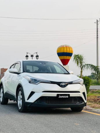 toyota-chr-big-8