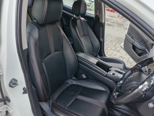 honda-civic-turbo-15-2019-big-13