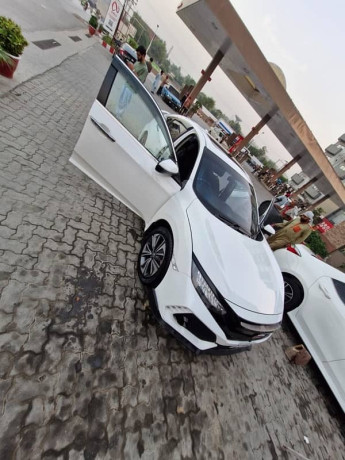 honda-civic-turbo-15-2019-big-9