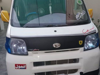 daihatsu-hijet-082012