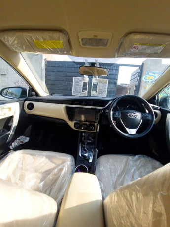 toyota-corolla-altis-2022-big-8