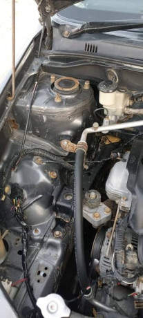 toyota-corolla-gli-2005-big-7