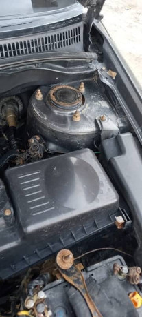 toyota-corolla-gli-2005-big-3
