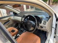 toyota-corolla-gli-2012-small-1