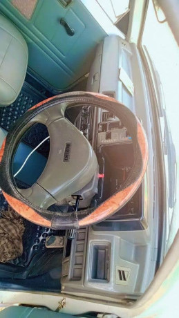 suzuki-mehran-vxr-2013-03156973613-big-10