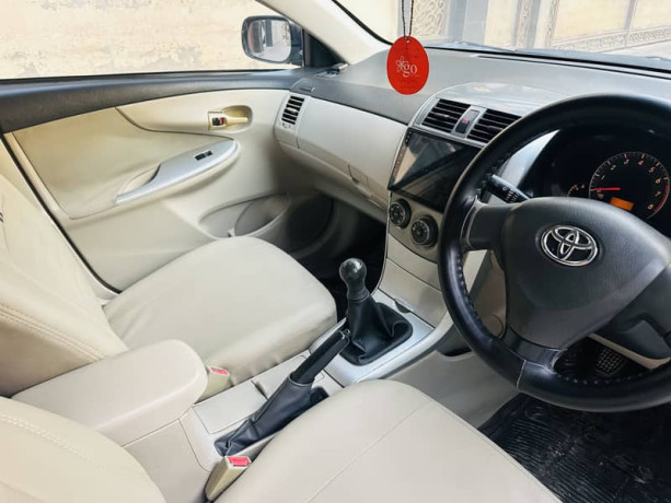 toyota-gli-2011-lush-condition-big-3
