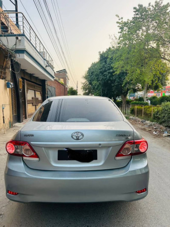 toyota-gli-2011-lush-condition-big-13