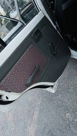 suzuki-mehran-vxr-2018-big-13
