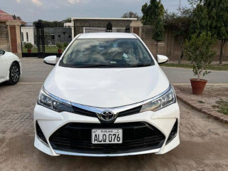 toyota-corolla-altis-2022
